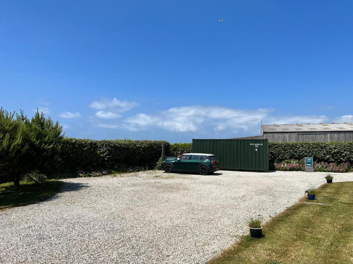 Lands End Hostel And B&B เซ็นเนน ภายนอก รูปภาพ